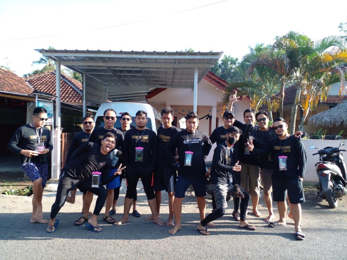 Fajar Home Stay Batukaras Exterior foto