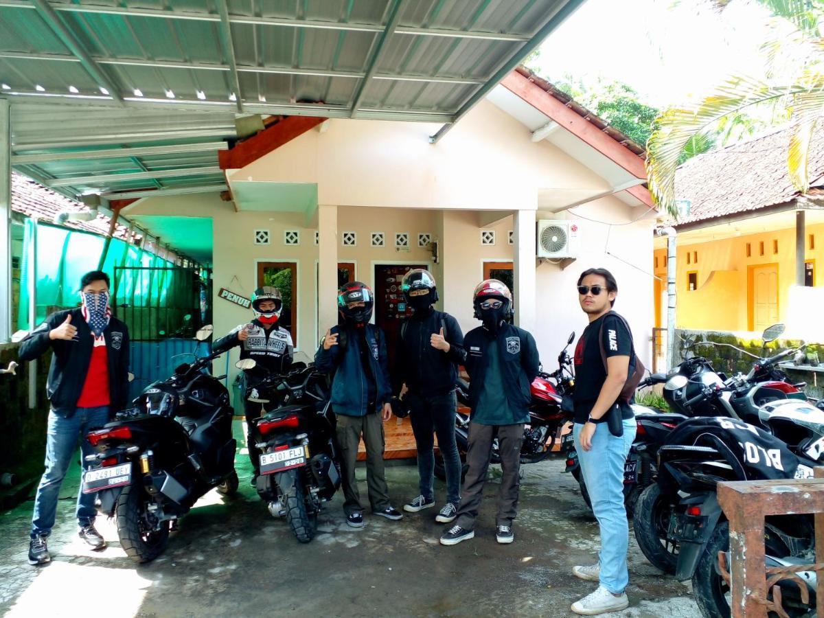 Fajar Home Stay Batukaras Exterior foto