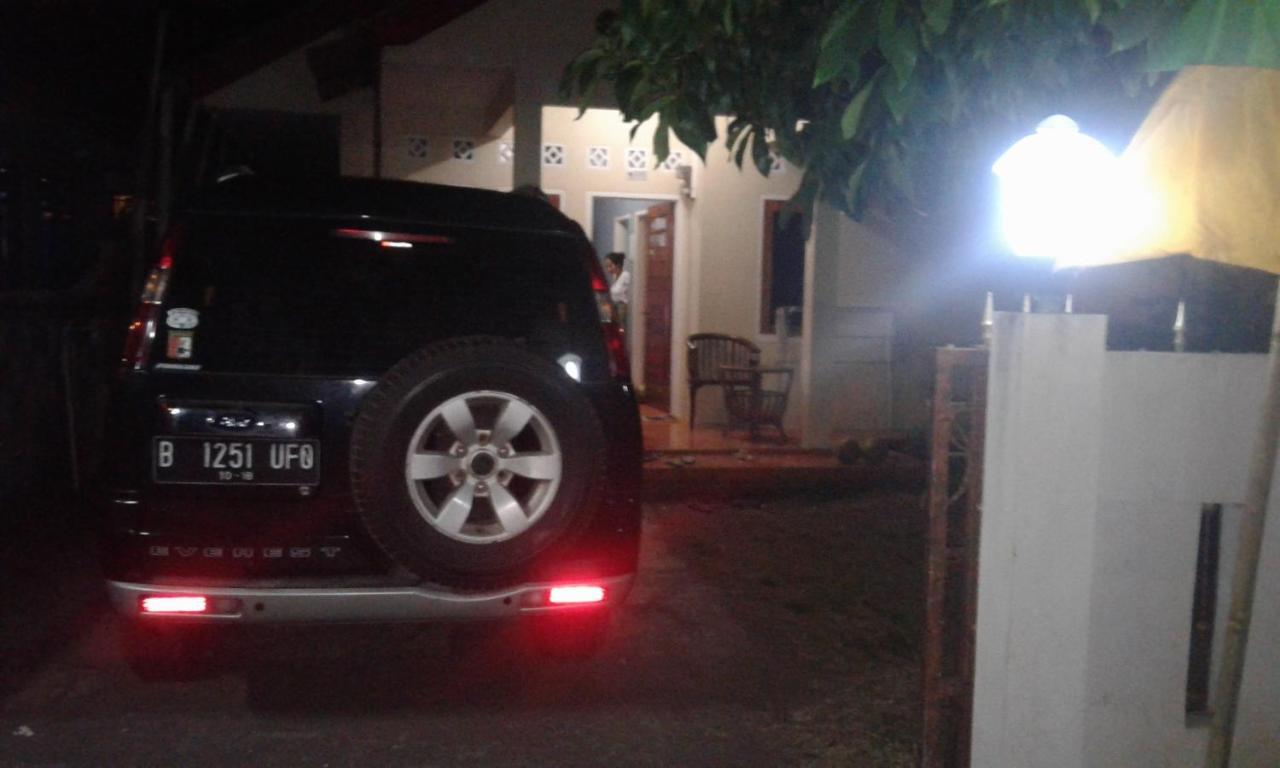 Fajar Home Stay Batukaras Exterior foto