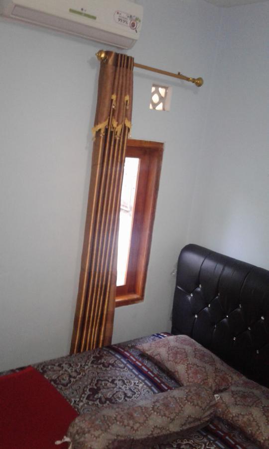 Fajar Home Stay Batukaras Exterior foto
