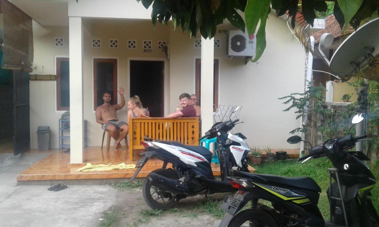 Fajar Home Stay Batukaras Exterior foto